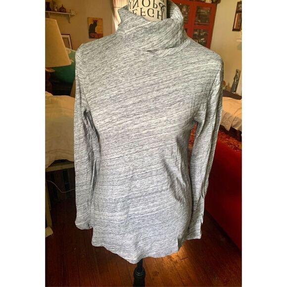 J Crew Gray Tissue Turtleneck - Picture 4 of 5